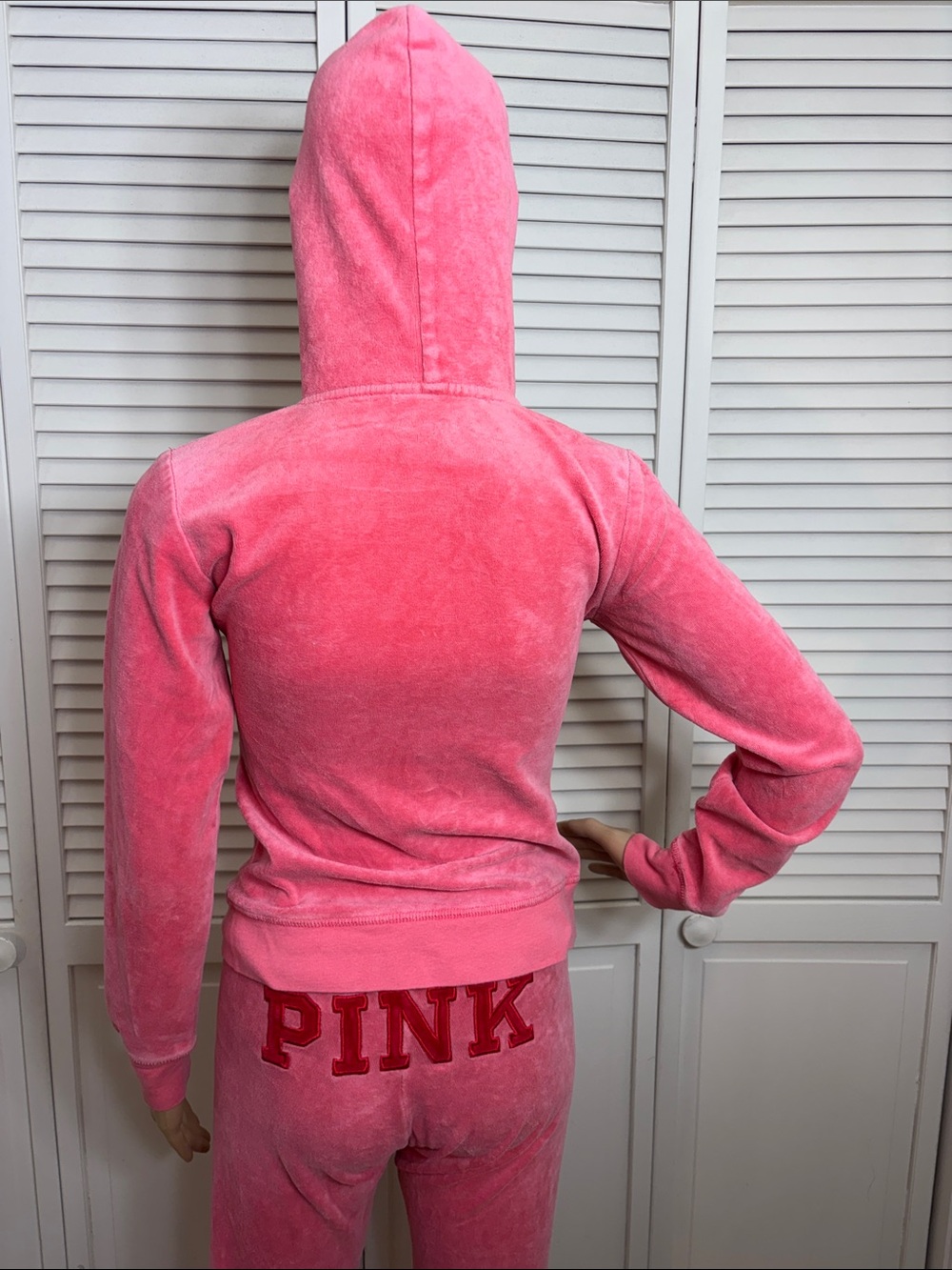 Y2K PINK Victoria's Secret Velour Zip Hoodie & Joggers Set Small - Picture 9 of 12